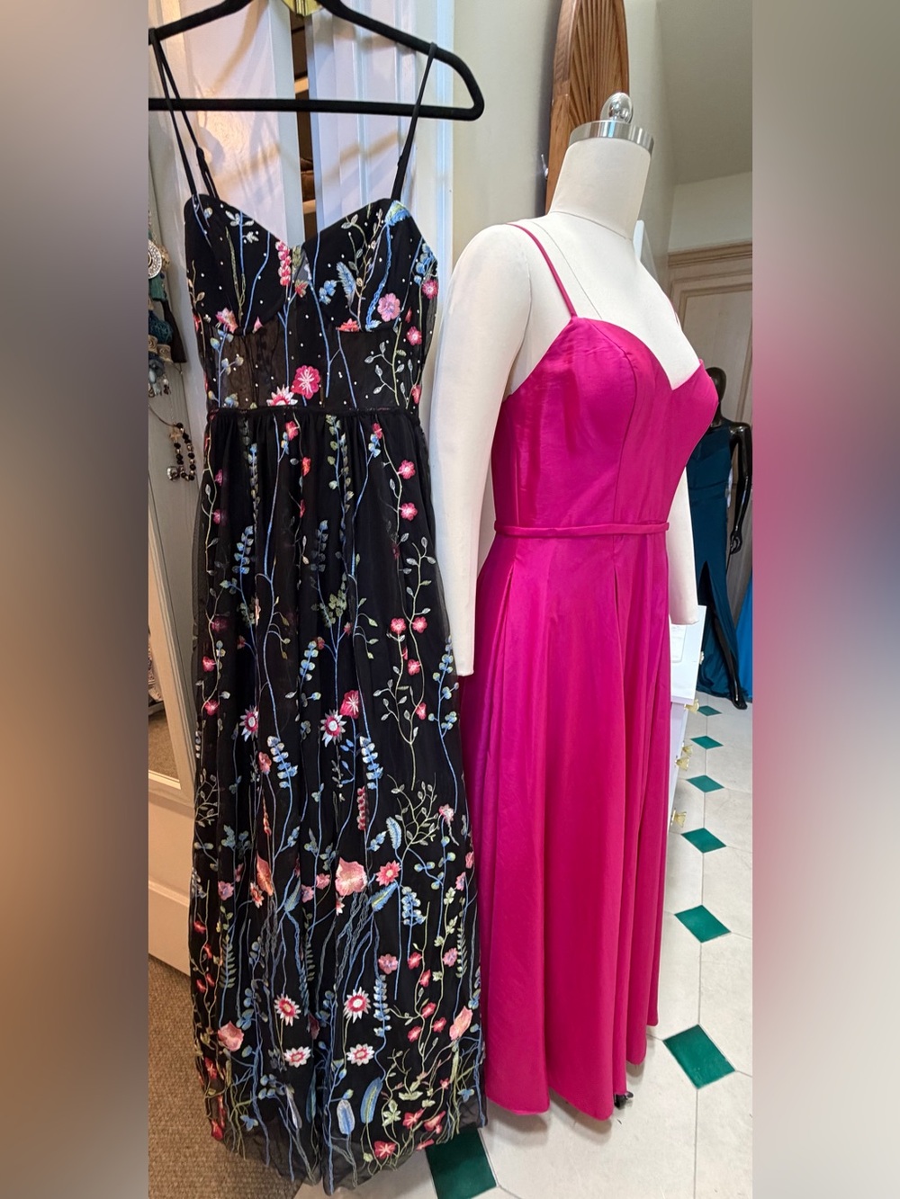 City Studio Flowers Spaghetti-Strap Dress